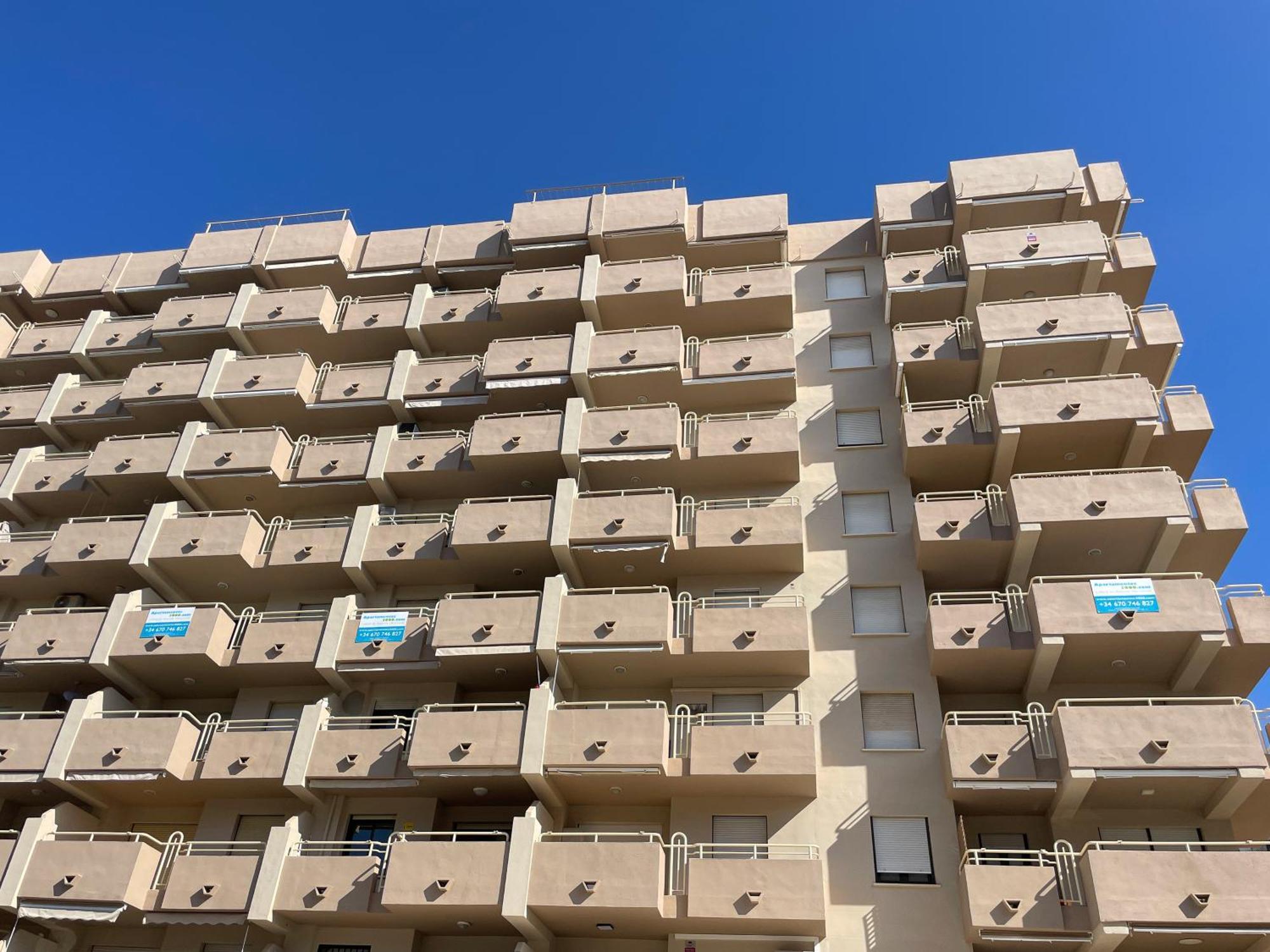 Apartamentos Benicassim 3000 Екстериор снимка