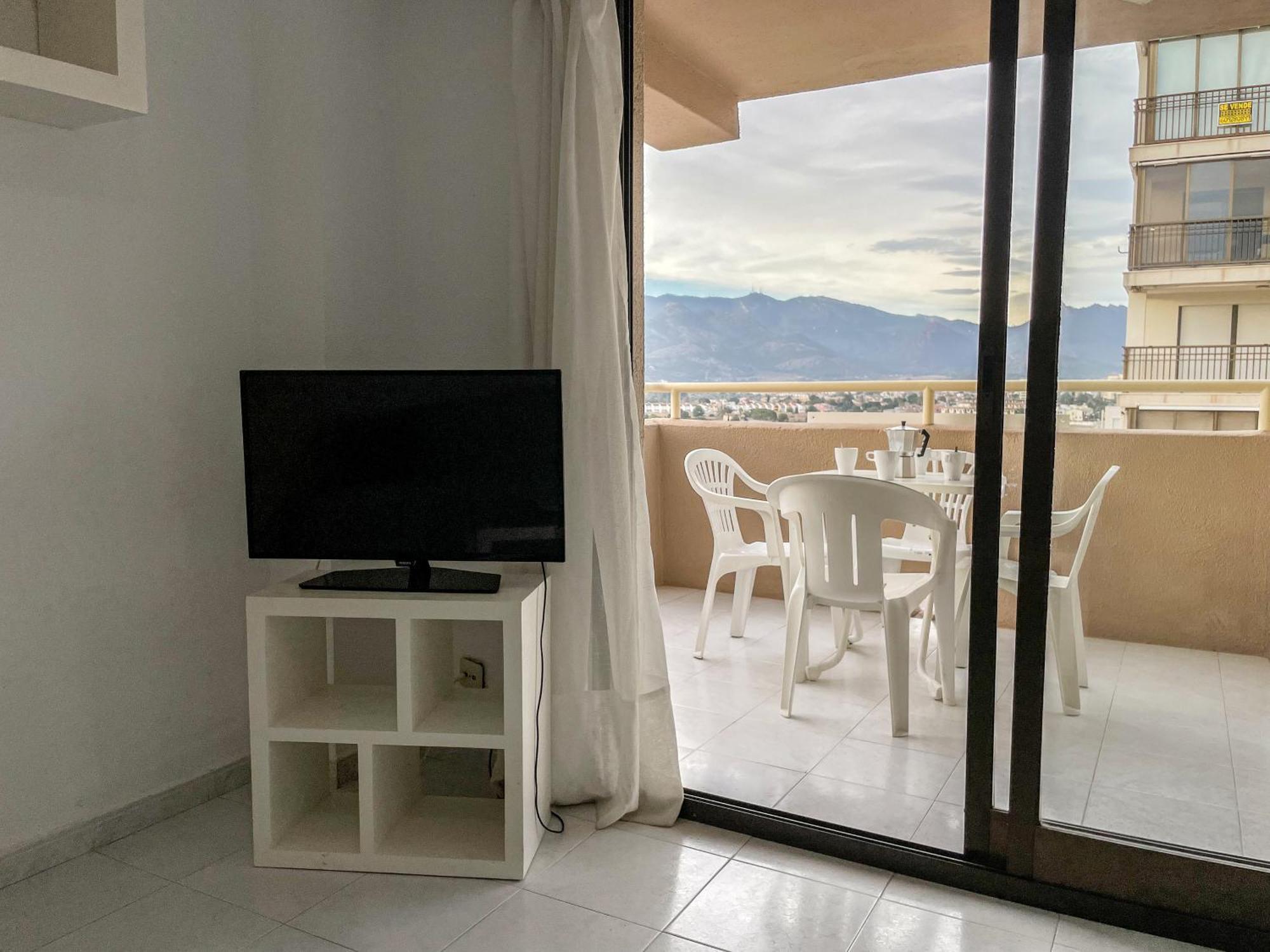 Apartamentos Benicassim 3000 Екстериор снимка