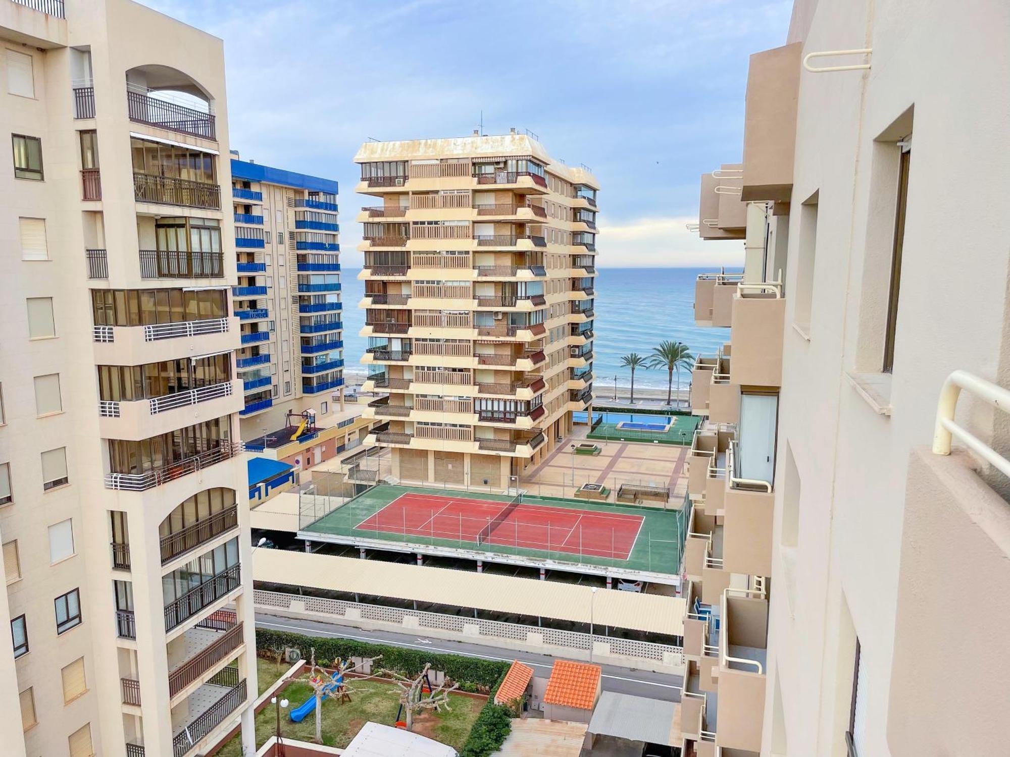 Apartamentos Benicassim 3000 Екстериор снимка